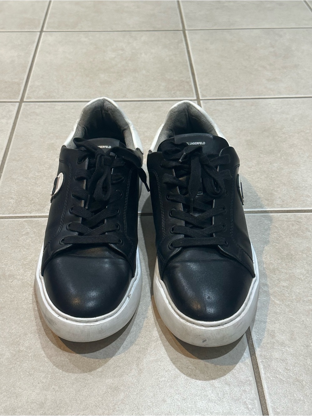Karl Lagerfeld Black & White Low-Top Logo Sneakers - Picture 2 of 3